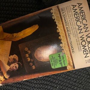 [American[ Voices, American Women] Vintage Paperback